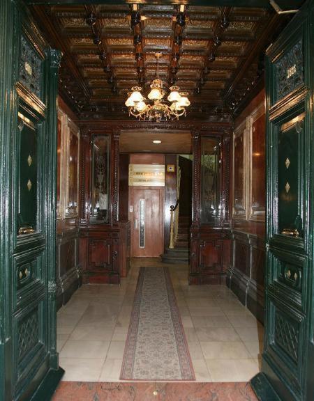 Hostal Ana Belen Мадрид Екстер'єр фото