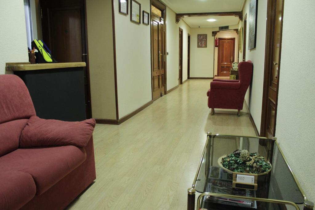 Hostal Ana Belen Мадрид Екстер'єр фото
